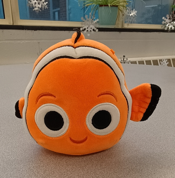 Squishmallows 5โ Finding Nemo Disney Pixar Movie Plush Lovey Clown Fish Orange - Picture 2 of 14
